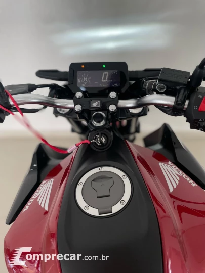 CB TWISTER 300