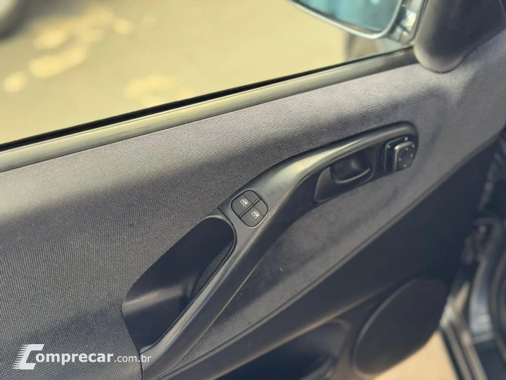 PASSAT 2.0 GL 8V GASOLINA 4P MANUAL