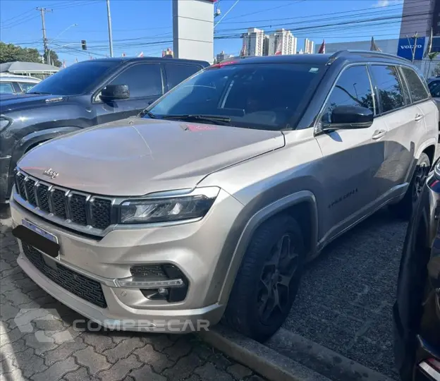 COMMANDER 1.3 T270 TURBO FLEX OVERLAND AT6