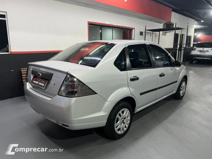 FIESTA 1.0 MPI Sedan 8V