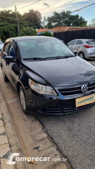 VOYAGE 1.0 MI 8V