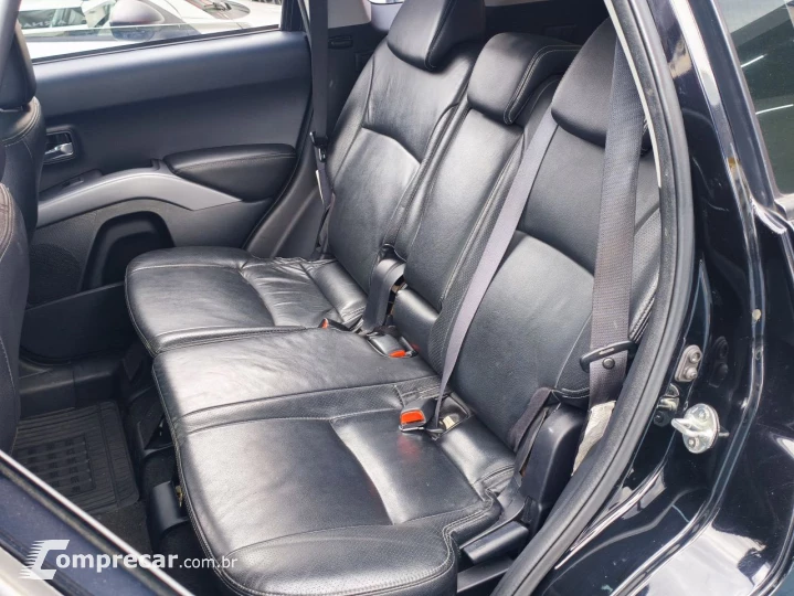 OUTLANDER 2.0 16V 160cv Aut.