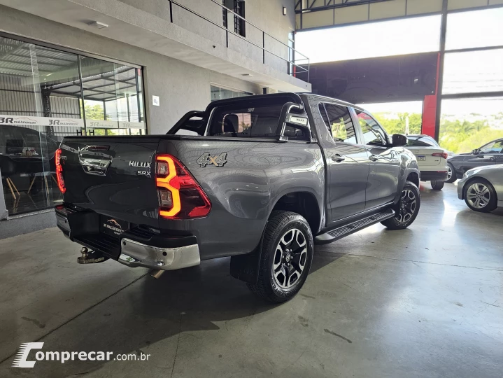 HILUX 2.8 D-4d Turbo CD SRX 4X4