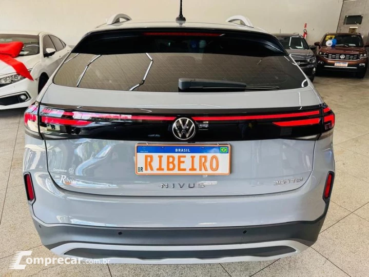 NIVUS HIGHLINE 1.0 200 TSI FLEX AUT.