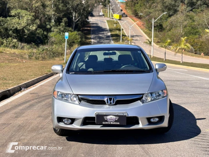 Civic New  LXL 1.8 16V (Couro) (Flex)