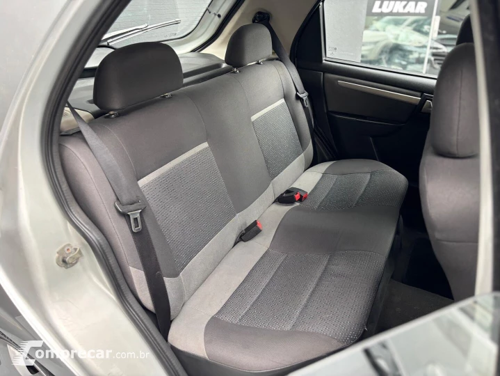 CELTA 1.0 MPFI LT 8V