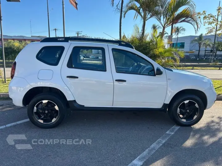 DUSTER 1.6 Expression 4X2 16V