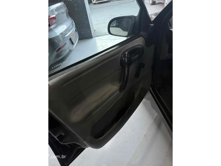 CLASSIC 1.0 MPFI LIFE 8V FLEX 4P MANUAL
