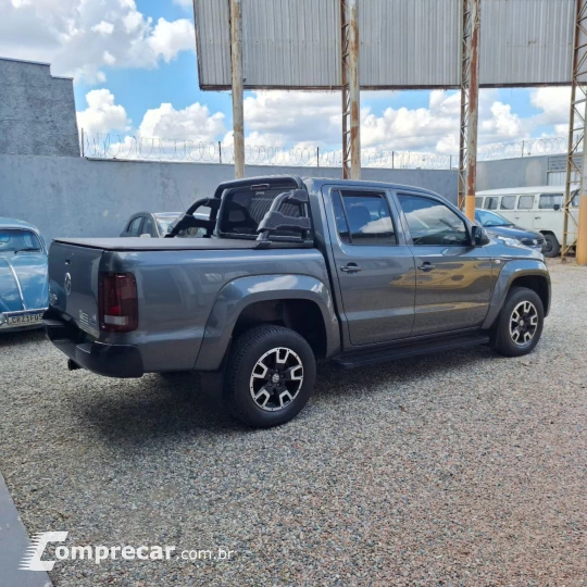 Amarok 3.0 V6 CABINE DUPLA CONFORT 4X4 TURBO INTERCOOLER AUT