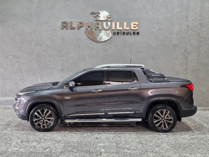 TORO 2.0 16V Turbo Ranch 4WD AT9