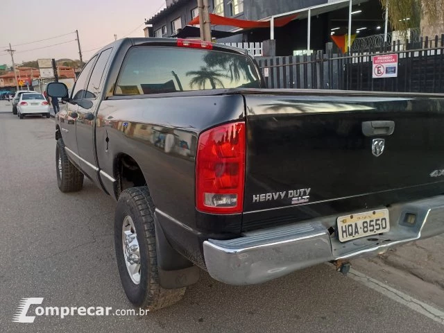 RAM - 5.7 2500 ST 4X2 CD V8 4P AUTOMÁTICO