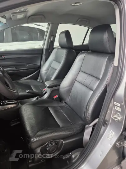 CITY 1.5 LX Sedan 16V