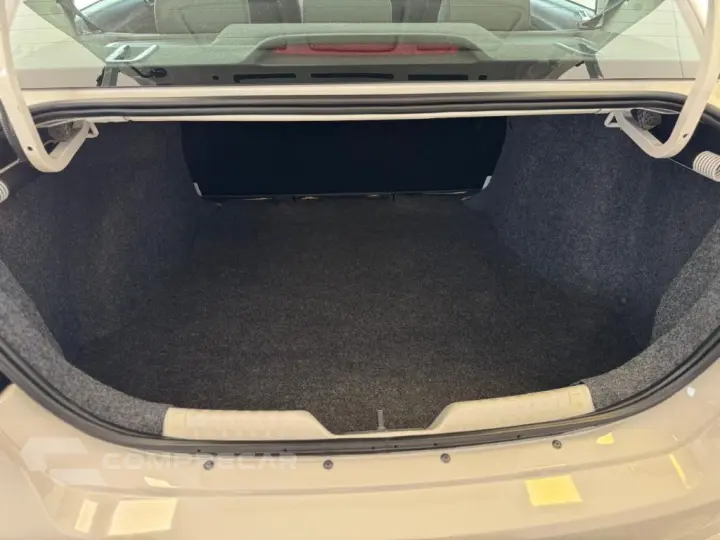 VOYAGE 1.0 Flex 12V 4p