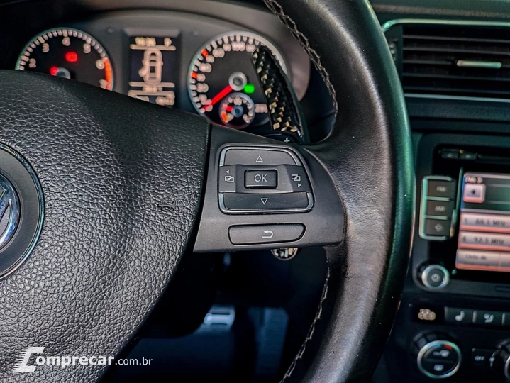 JETTA 2.0 TSI HIGHLINE 200CV GASOLINA 4P TIPTRONIC