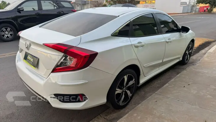 Civic 2.0 16V 4P EX FLEX  AUTOMÁTICO CVT