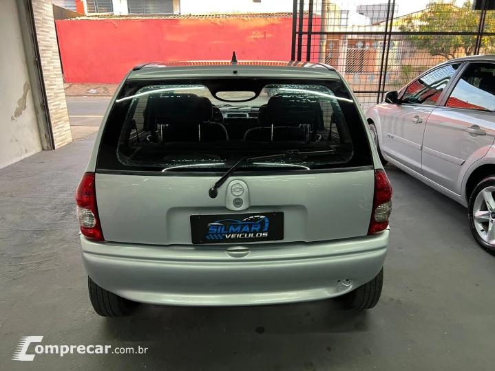 CORSA 1.0 EFI Wind 8V