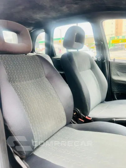 Corsa Super 1.6 MPFI 8v 5p