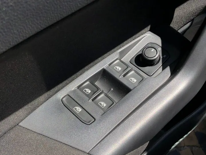 Nivus 1.0 200 Tsi Total Flex Comfortline Automático