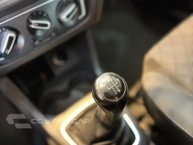 FOX - 1.0 MI 8V 4P MANUAL