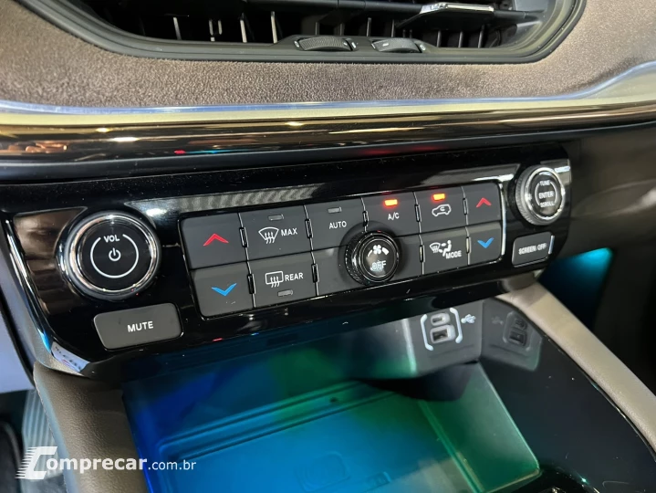 COMMANDER 1.3 T270 TURBO FLEX OVERLAND AT6