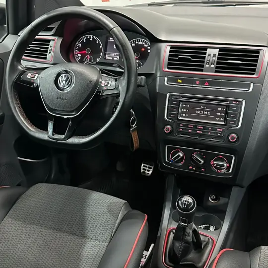 Fox Rock in Rio 1.6 Mi Total Flex 8V 5p