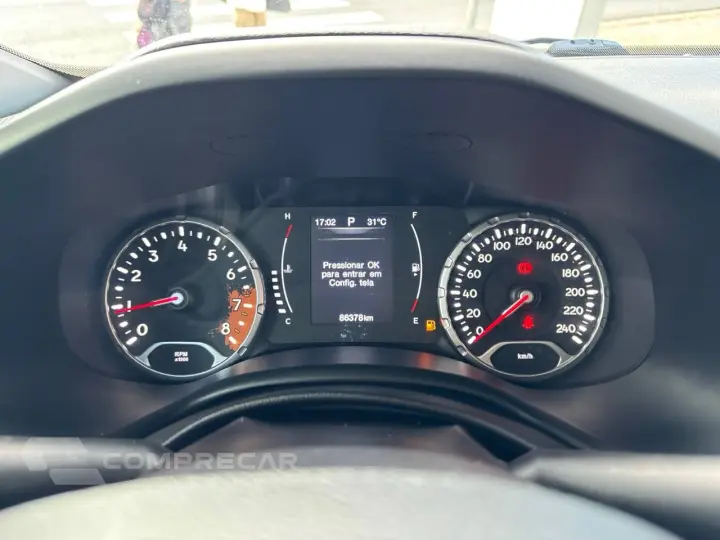 Renegade Longitude 1.8 4x2 Flex 16V Aut.