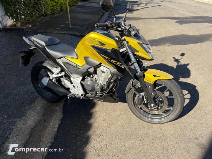 CB Twister 300F