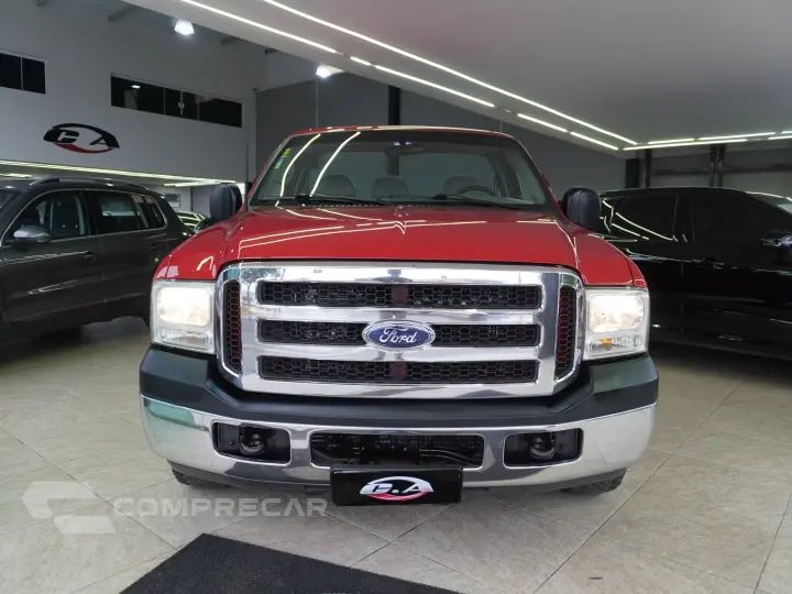 F-250 3.9 XLT 4X2 CS DIESEL 2P MANUAL