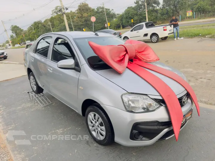 Etios Sedan 1.5 16V 4P FLEX X