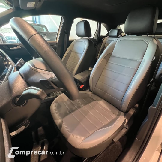 Nivus Highline 1.0 200 TSI Flex Aut.
