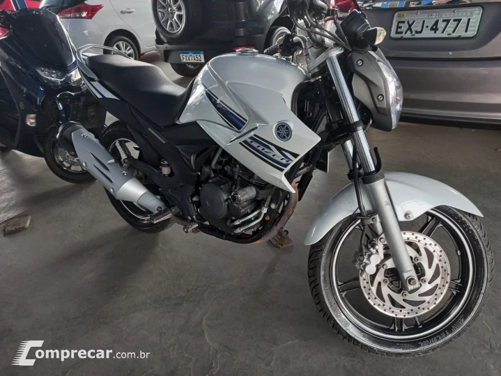 Fazer 250cc