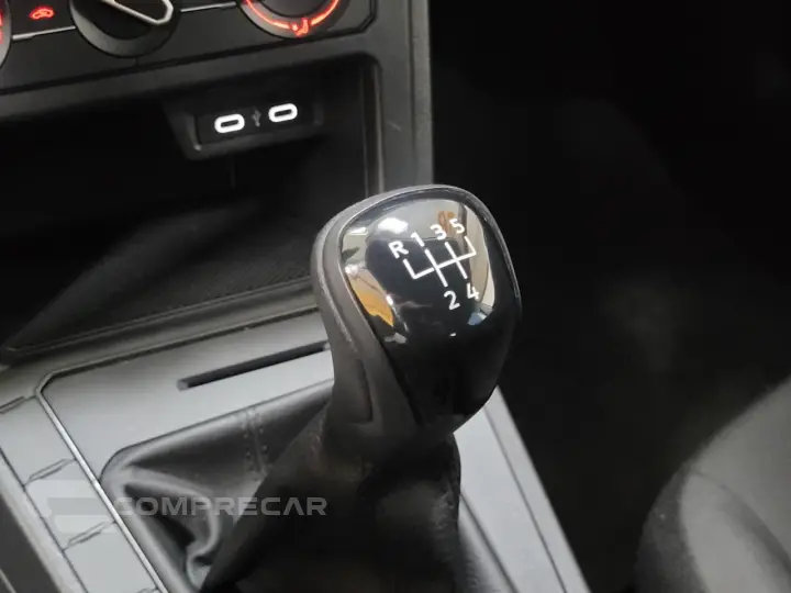 Polo Track 1.0 Flex 12V 5p