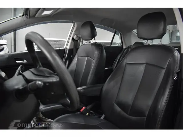 HB20S - 1.6 COMFORT PLUS 16V 4P AUTOMÁTICO