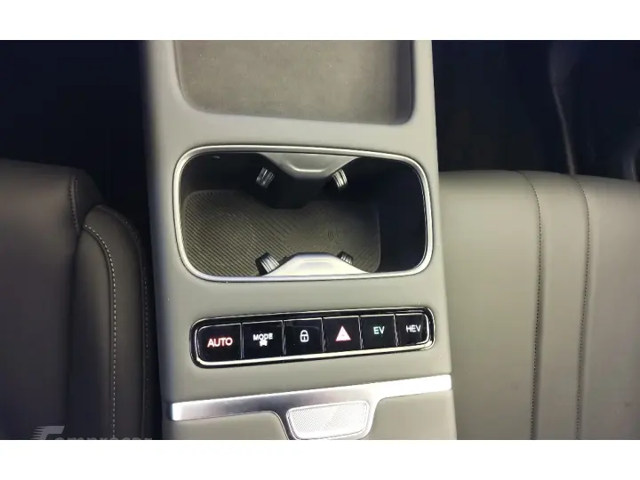 7 1.5 TGDI PHEV LUXURY DHT