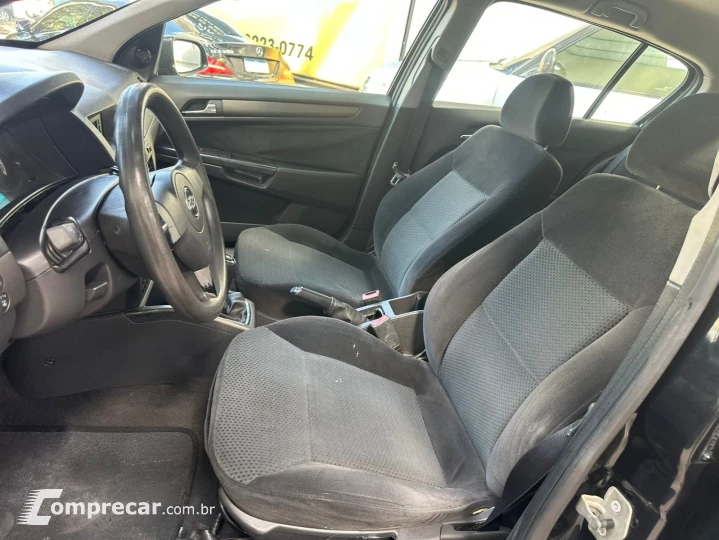 VECTRA 2.0 MPFI GT HATCH 8V FLEX 4P MANUAL