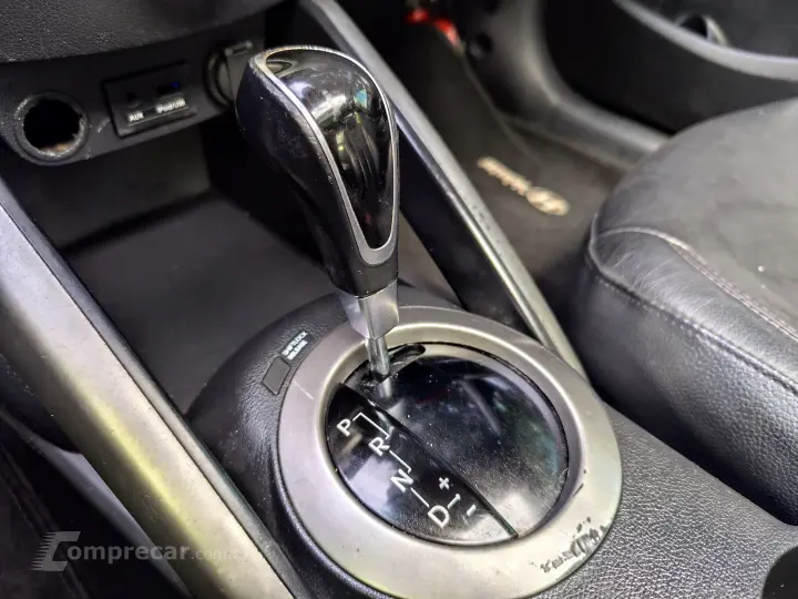 VELOSTER 1.6 16V GASOLINA 3P AUTOMÁTICO
