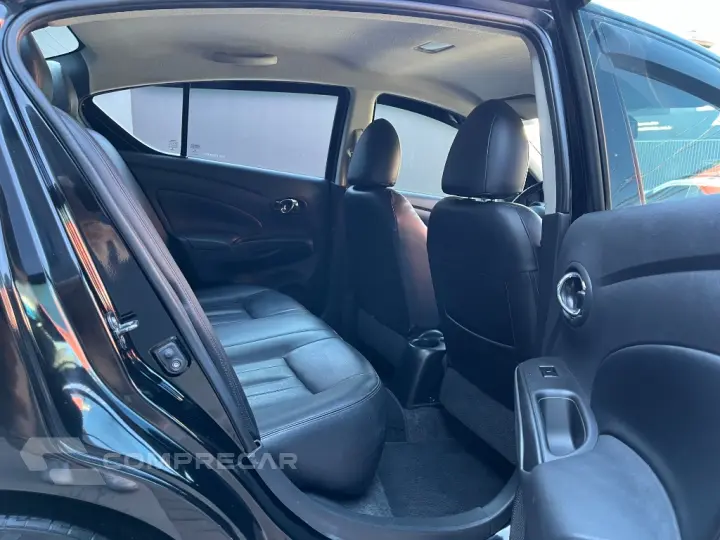 VERSA SL 1.6 16V FlexStart 4p Aut.