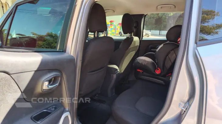 RENEGADE 1.8 16V STD