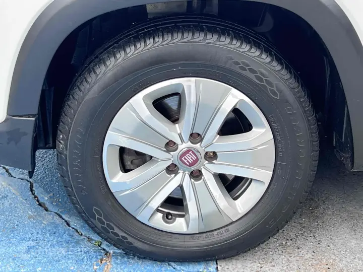 TORO 1.8 16V EVO FLEX FREEDOM AT6