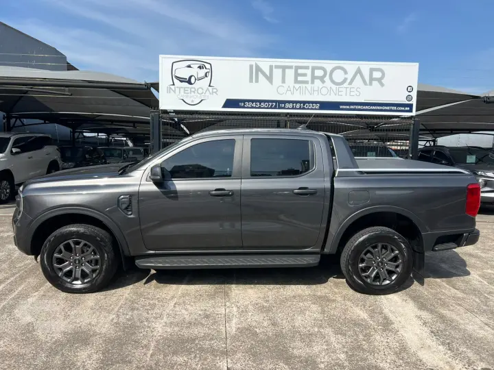 RANGER 2.2 Black 4X2 CD 16V