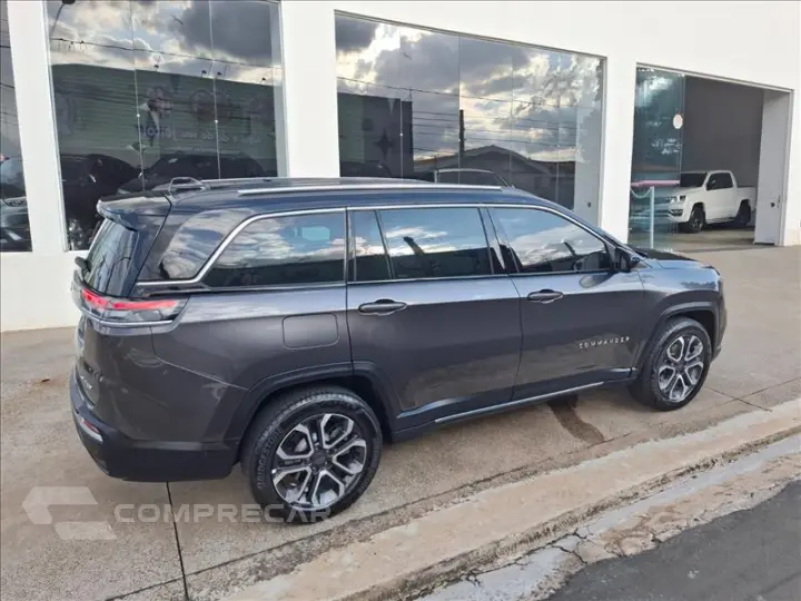 COMMANDER 1.3 T270 Turbo Limited