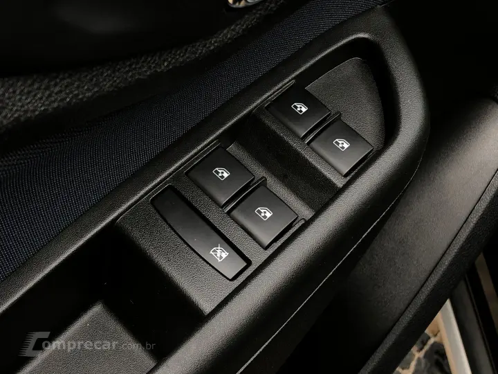 Onix 1.4 Mpfi Activ 8V Flex 4P Automático