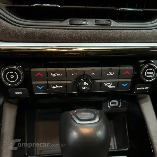 Commander Overland T270 1.3 TB Flex Aut.