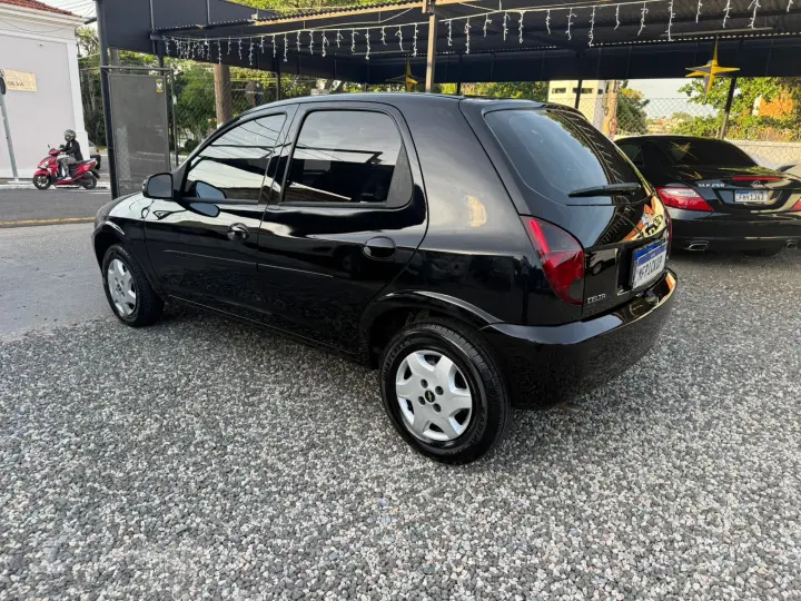 CELTA 1.0 MPFI LT 8V