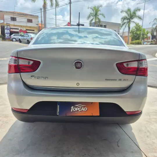 Grand Siena ESSENCE 1.6 Flex 16V