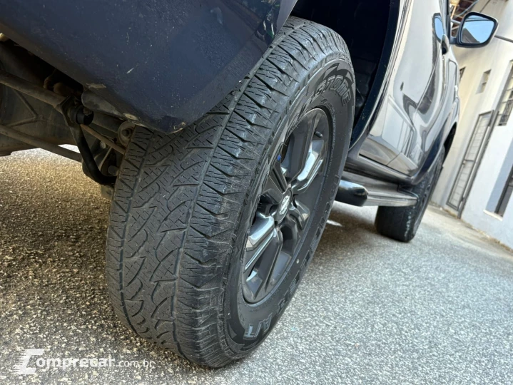 FRONTIER 2.3 16V Turbo Attack CD 4X4