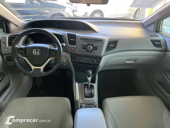 Civic 2.0 16V 4P FLEX LXR AUTOMÁTICO