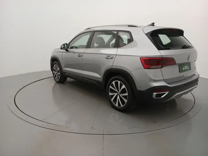 TAOS 1.4 250 TSI TOTAL FLEX HIGHLINE AUTOMÁTICO