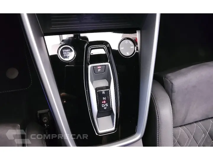 A3 2.0 40 TFSI GASOLINA SEDAN PERFORMANCE BLACK S-TRONIC