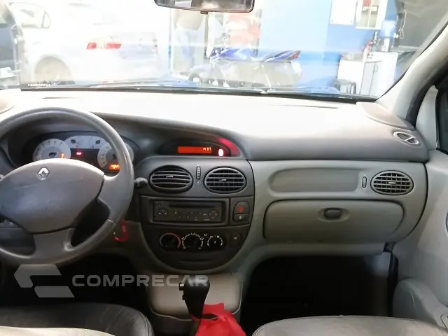 SCÉNIC - 1.6 EXPRESSION 16V 4P AUTOMÁTICO